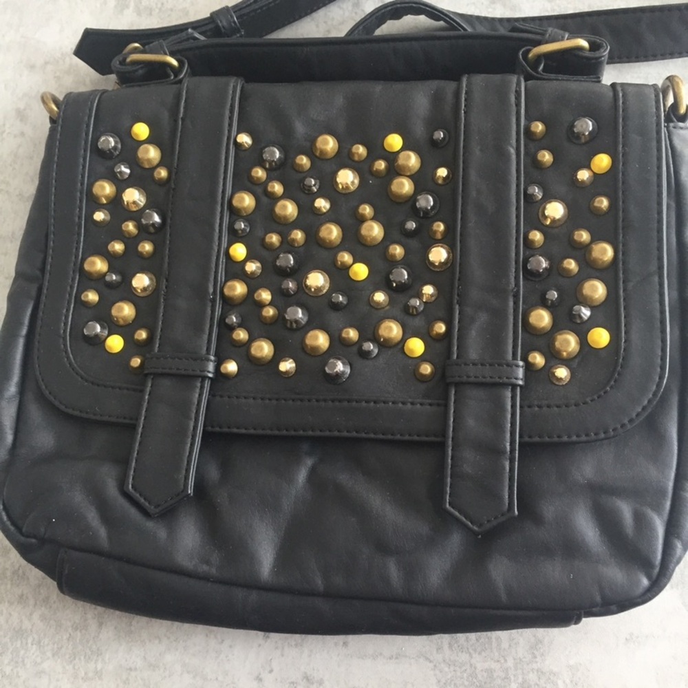 Matt & Nat stud purse